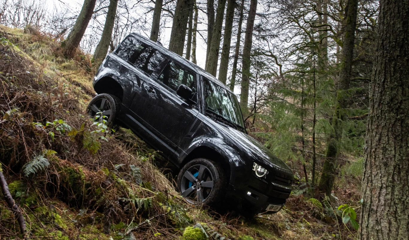 Land Rover Defender V8