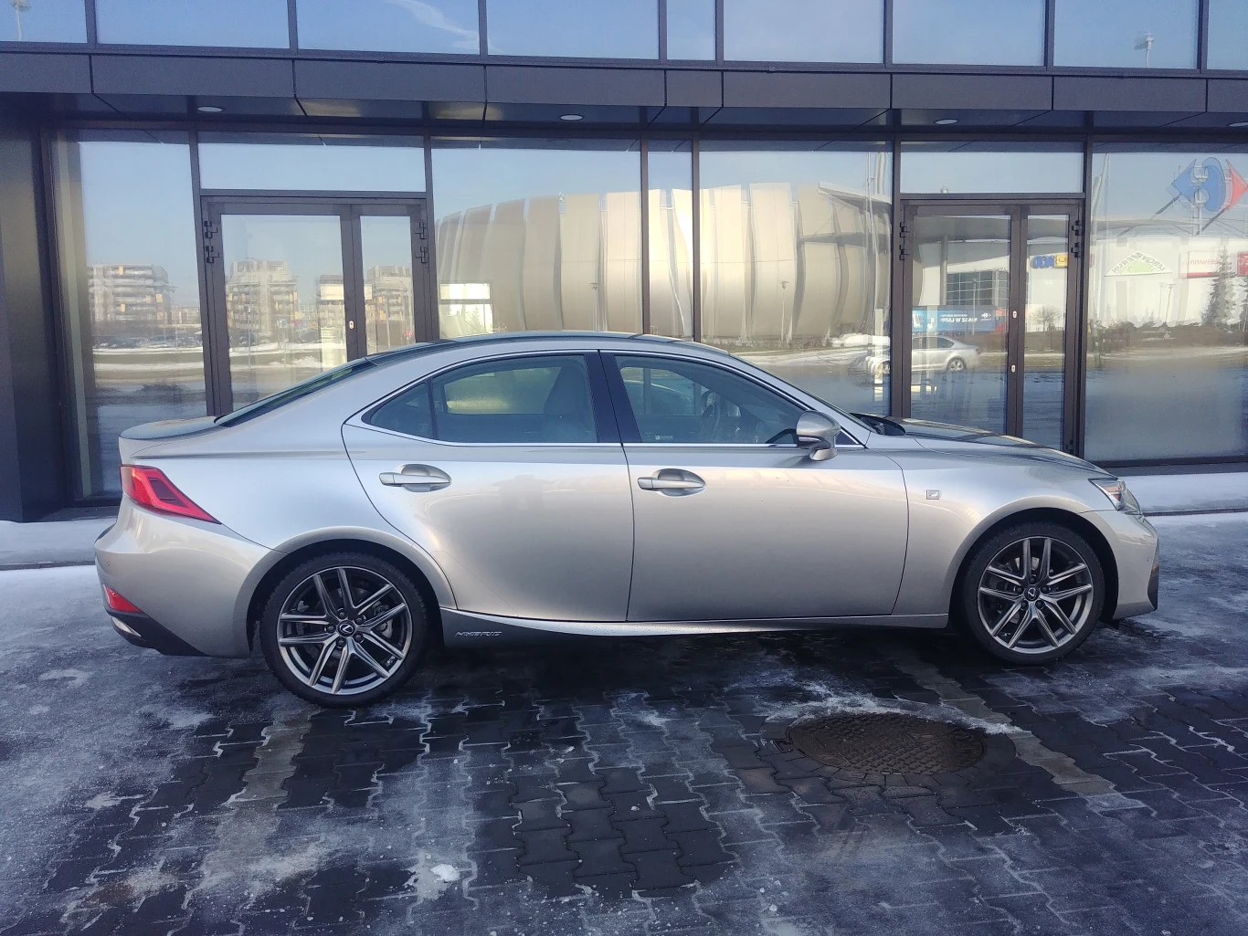 Lexus IS 300h
