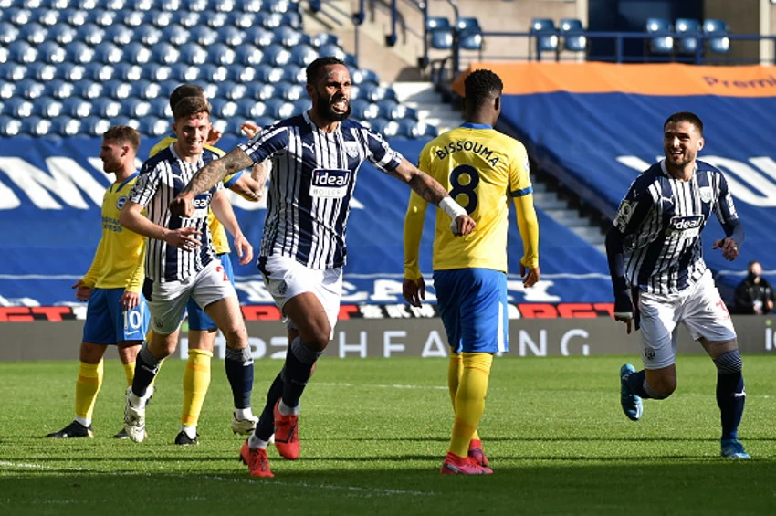 Kyle Bartley celebruje zwycięską bramkę Kyle Bartley celebruje zwycięską bramkę