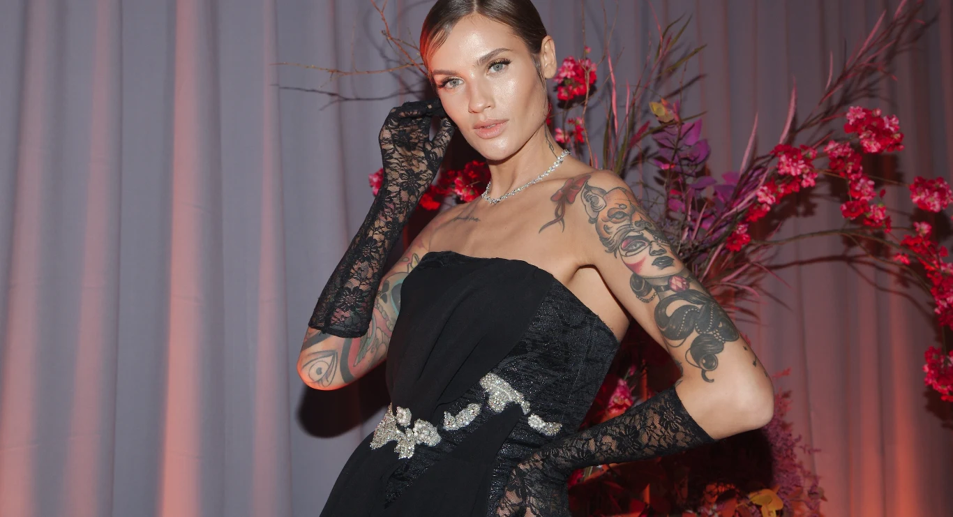 Karolina Gilon Karolina Gilon