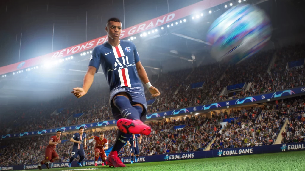 FIFA 21 To propozycja, która zainteresuje w szczególności męską część rodziny, chociaż kto wie, może nie tylko? Podobnie jak w przypadku Just Dance, niemal każda odsłona FIFY sprawdzi się do wspólnej zabawy z pociechą. Jednak w szczególności polecamy te ostatnie, które zawierają opcję sterowania jednym przyciskiem (poradzi sobie z nim nawet trzylatek!) oraz tryb VOLTA (piłka nożna na małych boiskach, bez autów, spalonych, fauli etc.). FIFA 21 To propozycja, która zainteresuje w szczególności męską część rodziny, chociaż kto wie, może nie tylko? Podobnie jak w przypadku Just Dance, niemal każda odsłona FIFY sprawdzi się do wspólnej zabawy z pociechą. Jednak w szczególności polecamy te ostatnie, które zawierają opcję sterowania jednym przyciskiem (poradzi sobie z nim nawet trzylatek!) oraz tryb VOLTA (piłka nożna na małych boiskach, bez autów, spalonych, fauli etc.).