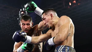 Wasyl Łomaczenko (z lewej) w walce z Teofimem Lopezem