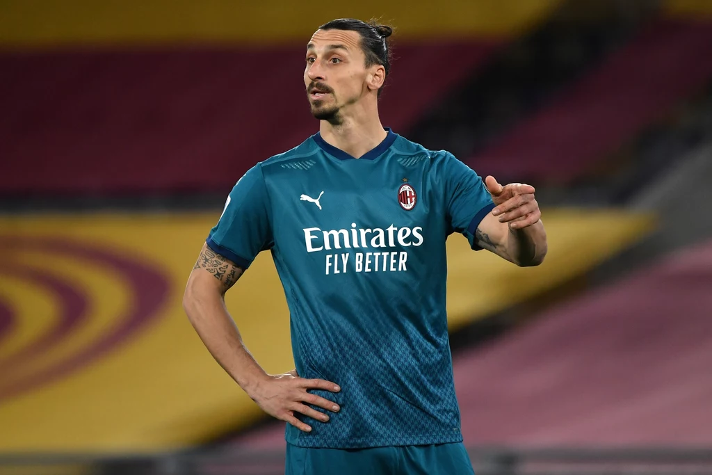 Zlatan Ibrahimović doznał kontuzji w meczu AC Milan - AS Roma