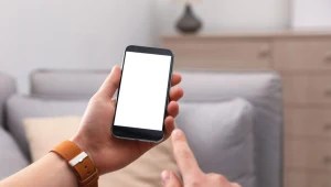 Polacy nie chcą "podatku od smartfonów"