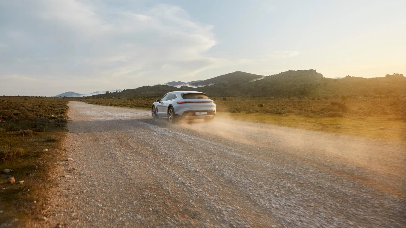 Porsche Taycan Cross Turismo