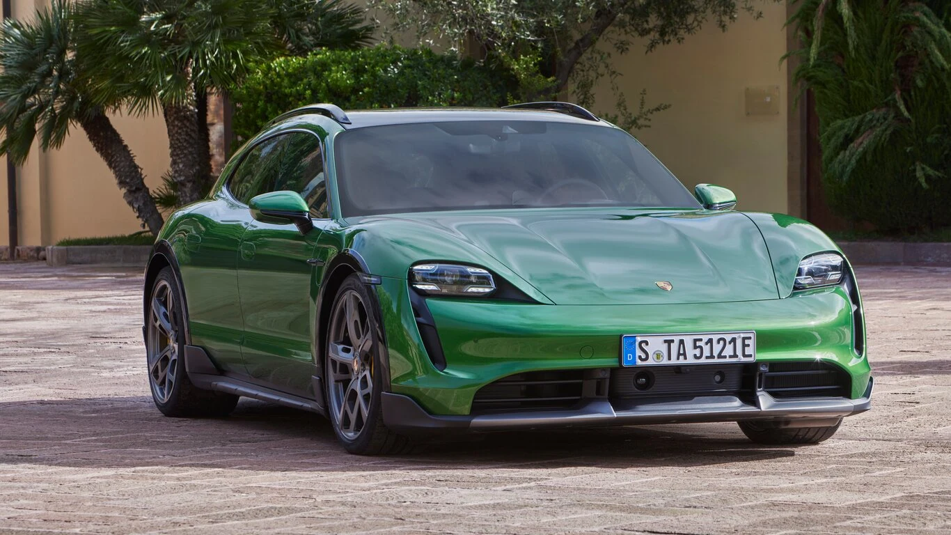 Porsche Taycan Cross Turismo