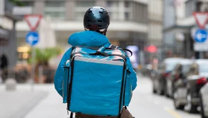 Uber, Wolt czy Glovo w tarapatach. Czy to koniec z jedzeniem na dowóz?