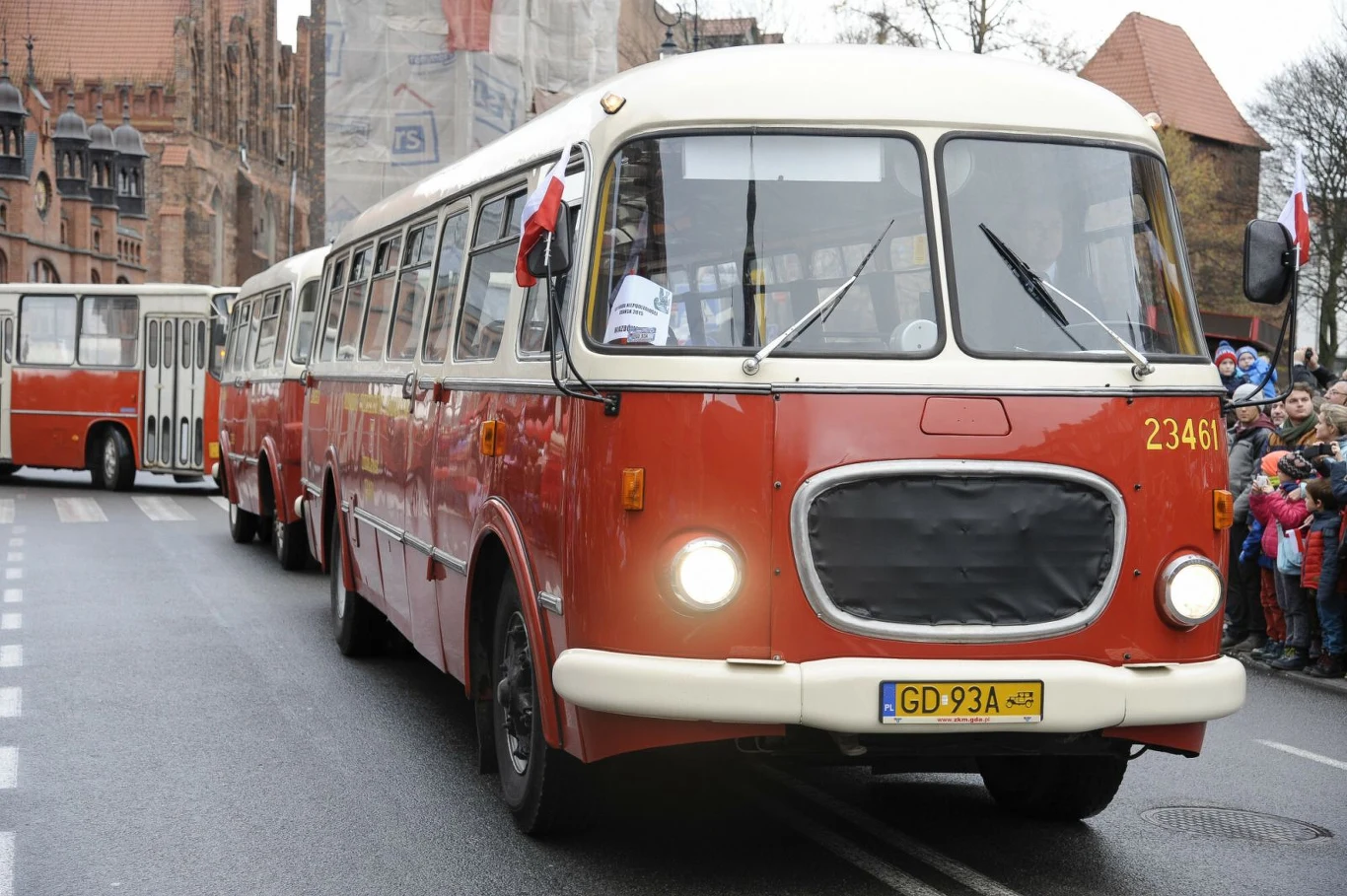 Jelcz 043 z przyczepą autobusową Jelcz PO1