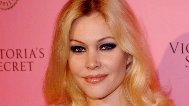 Shanna Moakler w tym roku skończy 46 lat, ale wygląda i czuje się o wiele młodziej. 

Znana modelka i gwiazda reality show, znana też jako była żona Travisa Barkera została ostatnio przyłapana na plaży w Malibu, gdzie spędzała czas ze swoim nowym partnerem.