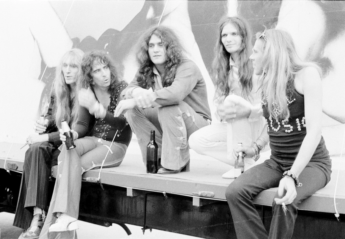 Grupa Alice Cooper w 1972 r. - od lewej: Neal Smith, Alice Cooper, Michael Bruce, Dennis Dunaway i Glen Buxton