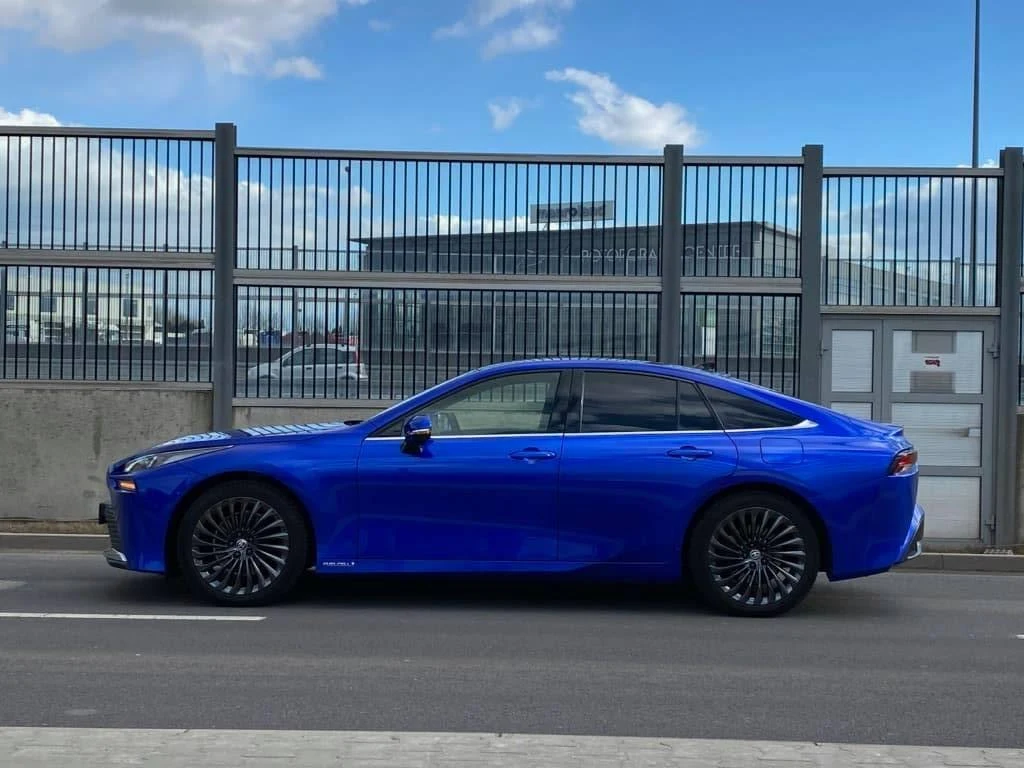 Toyota Mirai