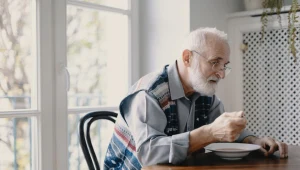 Opieka nad osobami starszymi to branża, która rozwija się z roku na rok w związku ze starzeniem się społeczeństwa