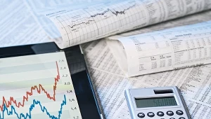 Kursy walut: Złoty mocno niedowartościowany 