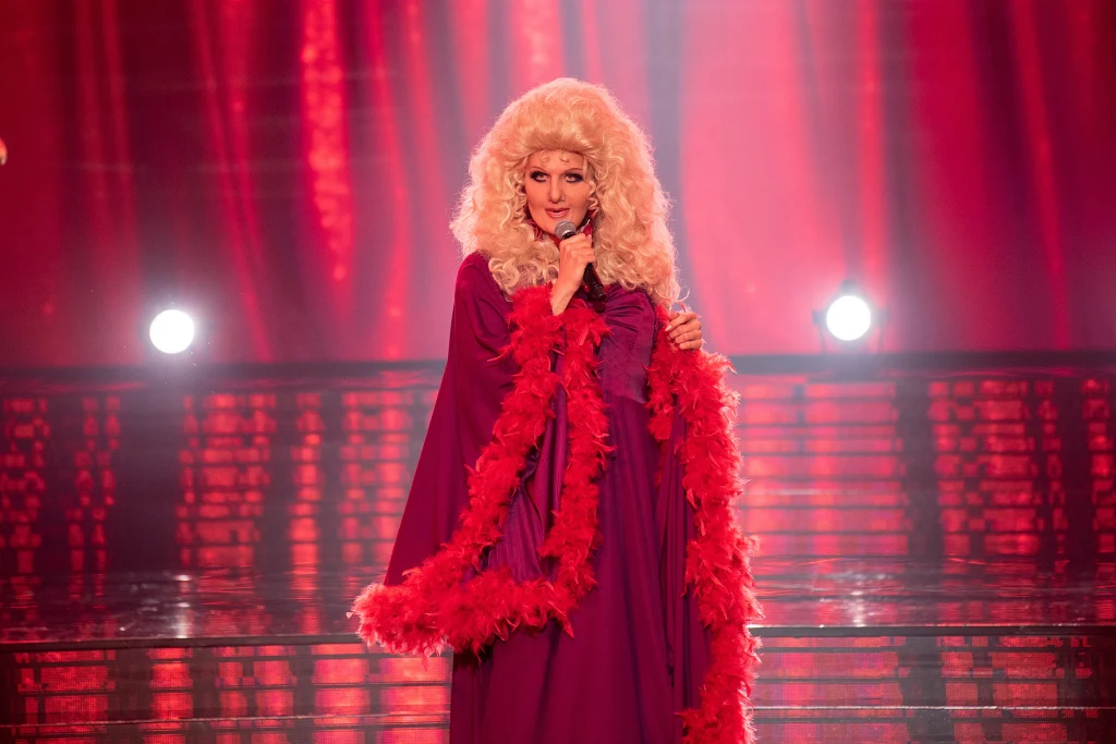 Paweł Góral jako Violetta Villas