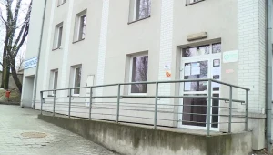 26-latek nie był w stanie dojść do drzwi 