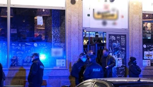 Na zdj. czwartkowa interwencja policji w lokalu przy ulicy Parkingowej w Warszawie