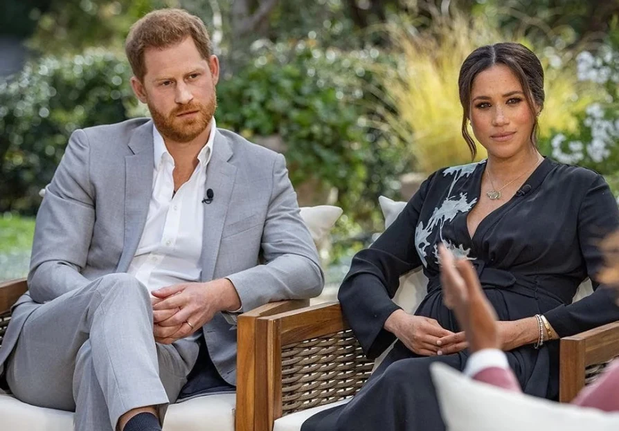 https://www.instagram.com/meghanmarkle_official/