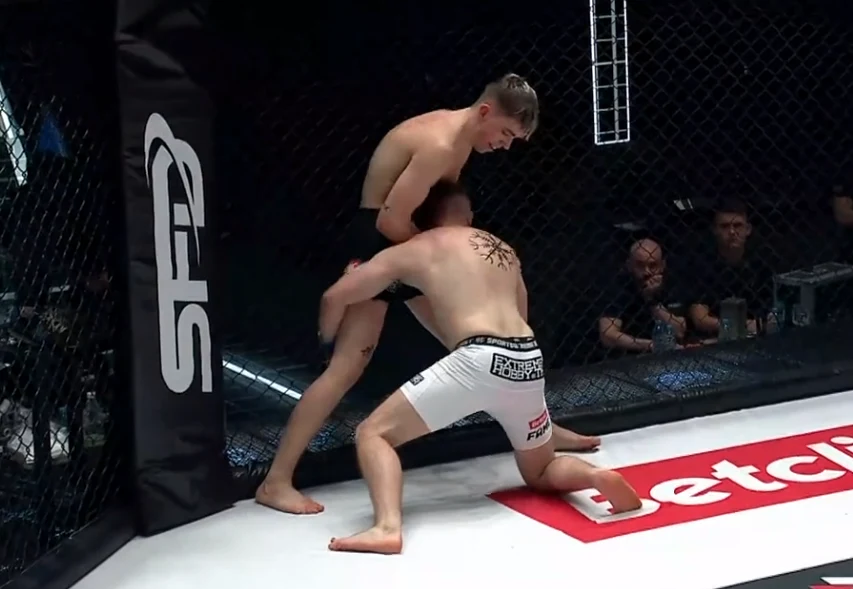FAME MMA 9/ print screen fame mma  FAME MMA 9/ print screen fame mma