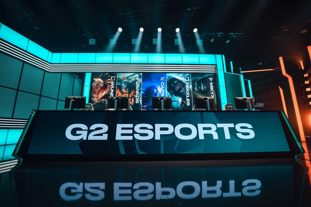 G2 wygrywa z Rogue i jest samodzielnym liderem LEC. G2 wygrywa z Rogue i jest samodzielnym liderem LEC.