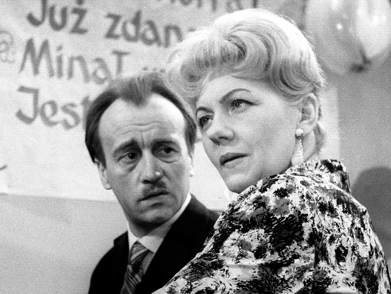 Hanka Bielicka i Wiesław Michnikowski w filmie "Gangsterzy i filantropi"