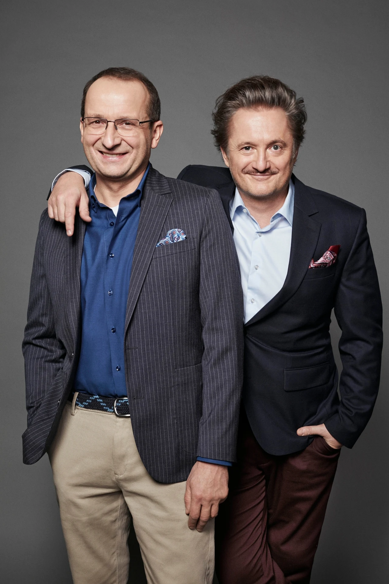 Robert Górski i Mikołaj Cieślak są gwiazdami serialu Polsatu "Piękni i bezrobotni" Robert Górski i Mikołaj Cieślak są gwiazdami serialu Polsatu "Piękni i bezrobotni"