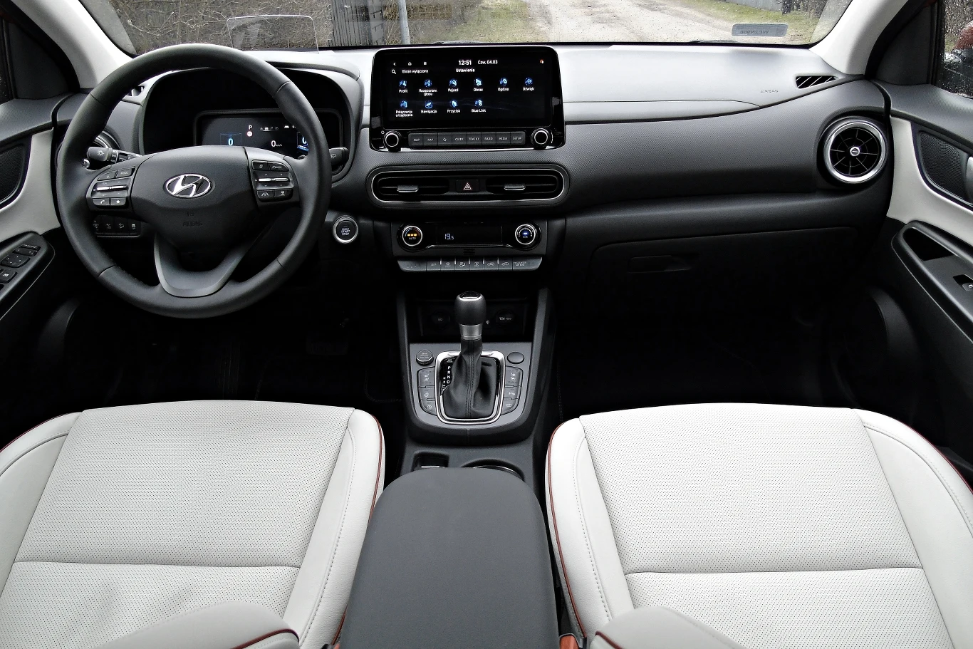 Hyundai Kona 1.6 T-GDI Hyundai Kona 1.6 T-GDI
