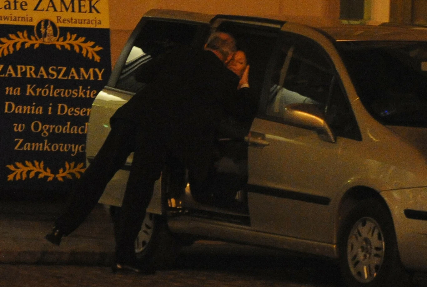 Jolanta Kwaśniewska zawsze może liczyć na wsparcie przyjaciół Jolanta Kwaśniewska zawsze może liczyć na wsparcie przyjaciół