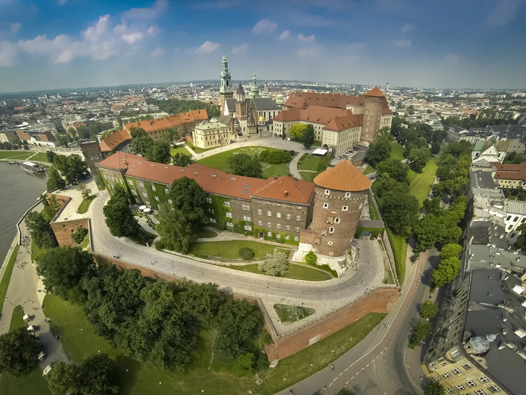 Zamek na Wawelu. Piękny i dziś uwielbiany przez turystów, ale Władysław Jagiełło raczej unikał tego miejsca...