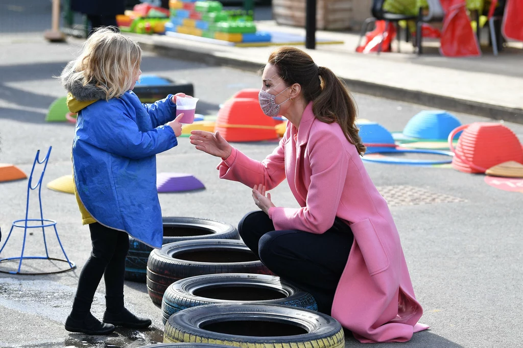 Meghan wspomniała jednak, że Kate za całą sytuację przeprosiła, dlatego nie chciała zdradzać także szczegółów zajścia, by nie zaszkodzić tym Kate. Czy księżna doceni gest szwagierki?
