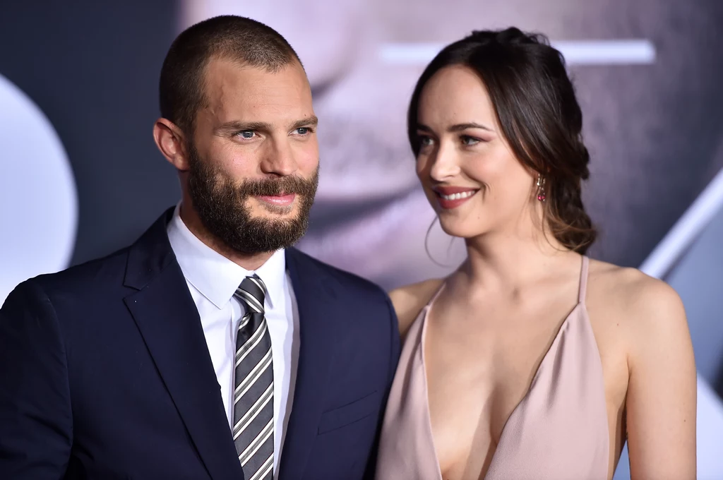 Dakota Johnson i Jamie Dornan - odtwórcy głównych ról w filmie "Pięćdziesiąt twarzy Greya"