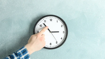 ​Zmiana czasu w 2026 roku. Kiedy przestawimy zegarki na czas letni, a kiedy na zimowy?
