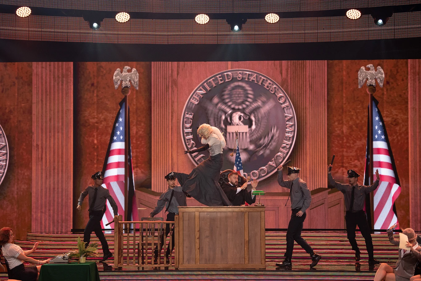 Sieklucka jako Gwen Stefani Sieklucka jako Gwen Stefani