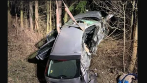 Zdjęcie z miejsca wypadku; Ochotnicza Straż Pożarna w Starym Sączu