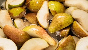 Gruszki - jakie mają właściwości zdrowotne? Ile kalorii jest w jednej gruszce?