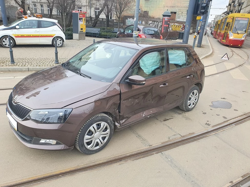 Kierowca Forda m.in. doprowadził do kolizji ze Skodą