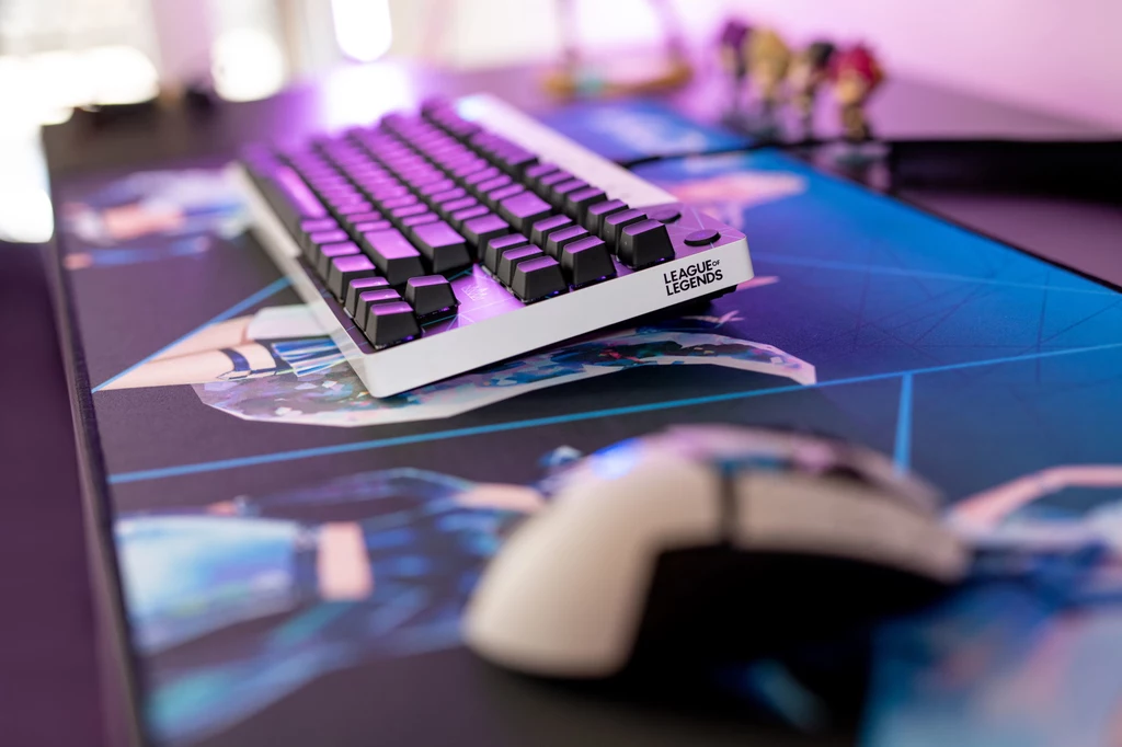 Sprzęt Logitech G skierowany do fanów gry League of Legends. Sprzęt Logitech G skierowany do fanów gry League of Legends.