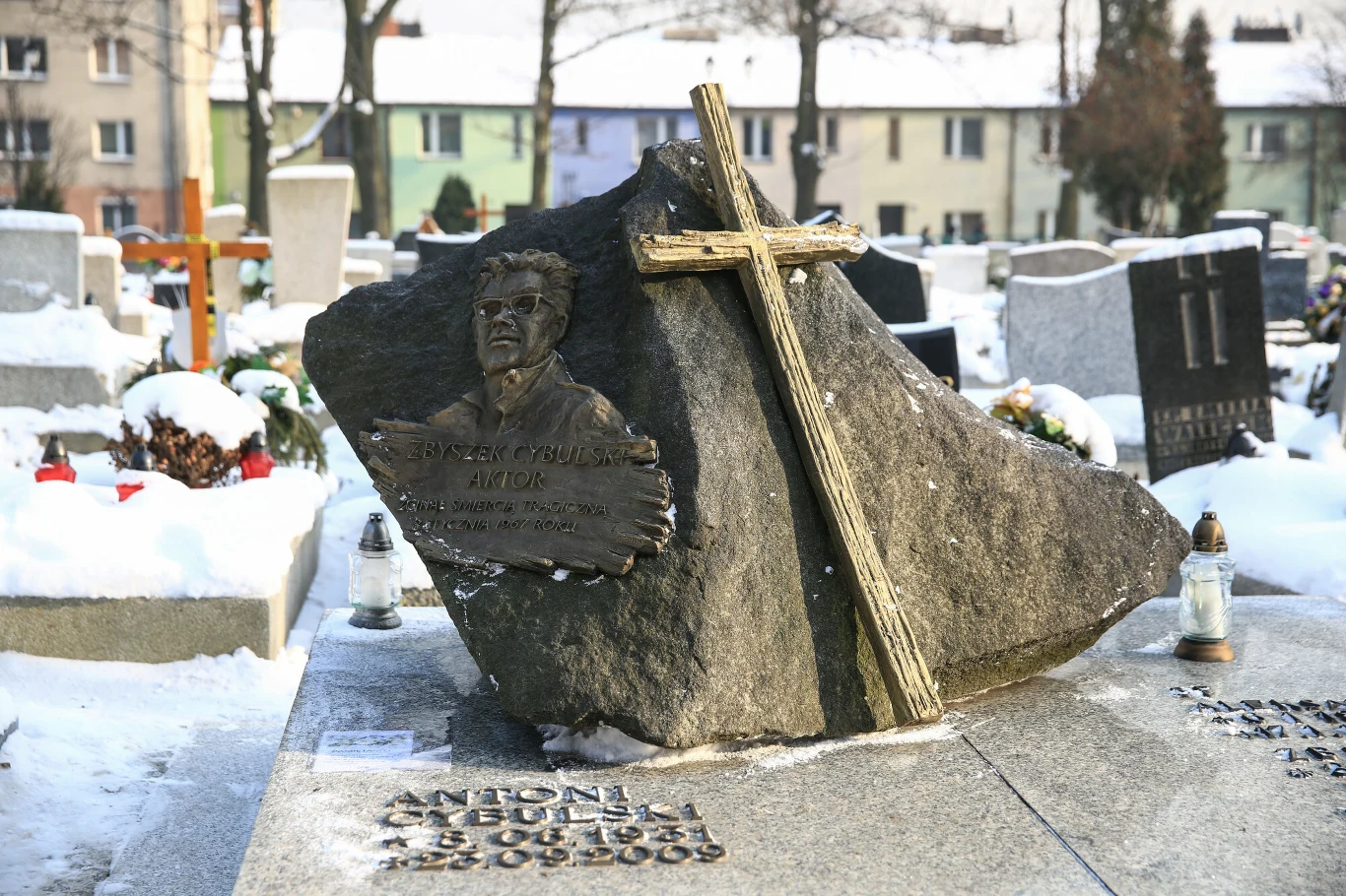 Grób Zbigniewa Cybulskiego 