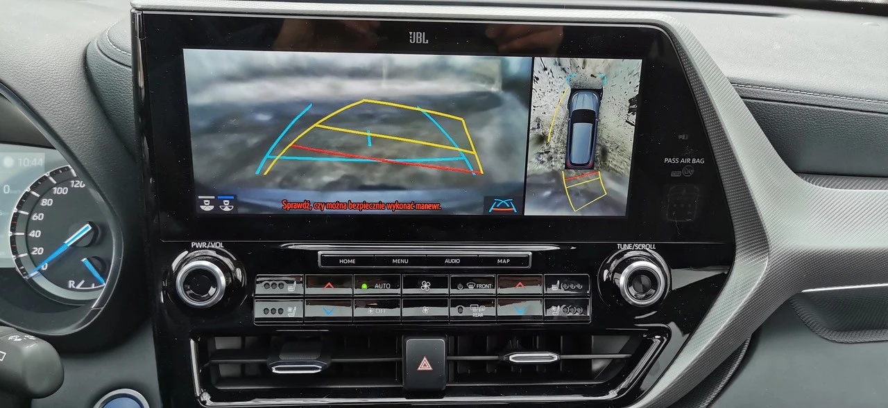 Toyota Highlander na zdjęciach Toyota Highlander na zdjęciach