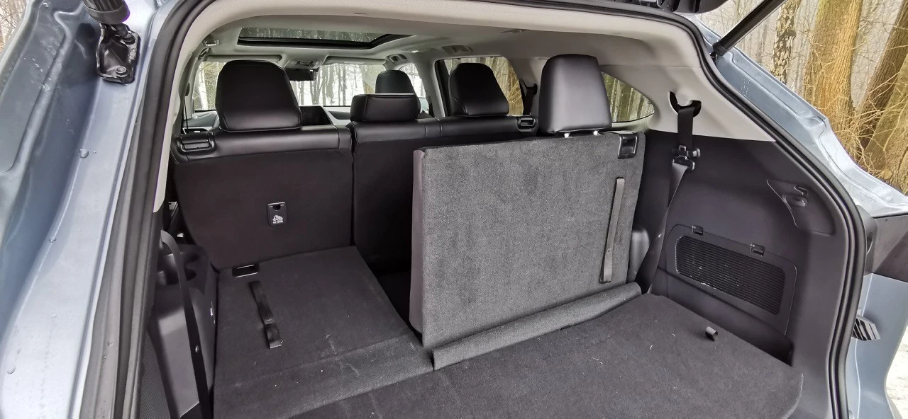 Toyota Highlander na zdjęciach Toyota Highlander na zdjęciach