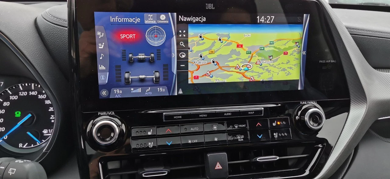 Toyota Highlander na zdjęciach Toyota Highlander na zdjęciach
