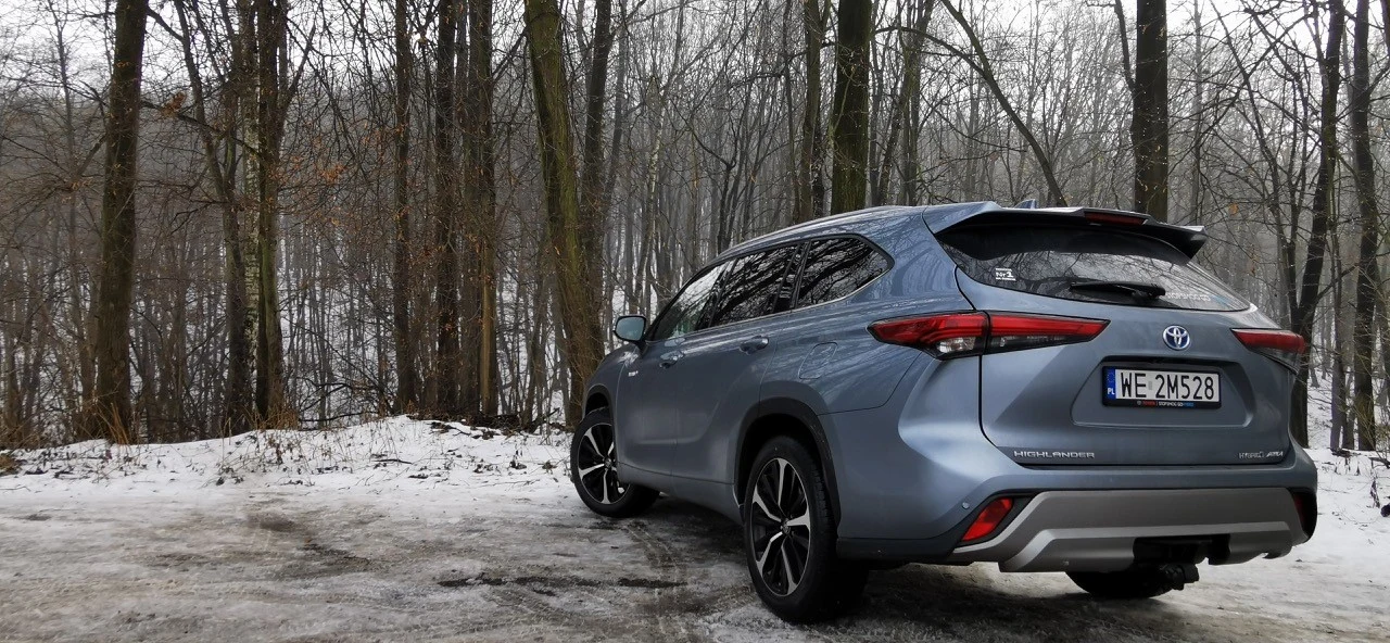 Toyota Highlander na zdjęciach Toyota Highlander na zdjęciach