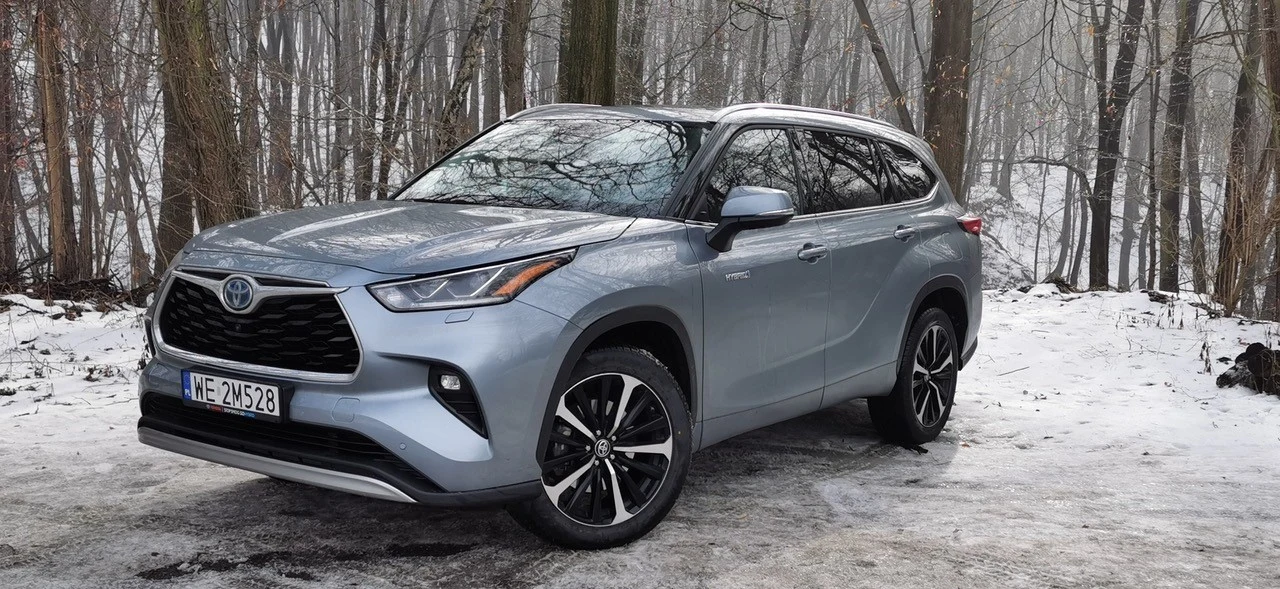 Toyota Highlander na zdjęciach Toyota Highlander na zdjęciach