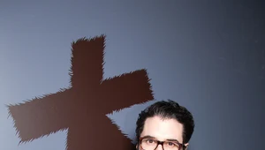 Adam Kimmel dołączył do niewielkiej grupy artystów usuniętych przez AASiWF za przestępstwa seksualne
