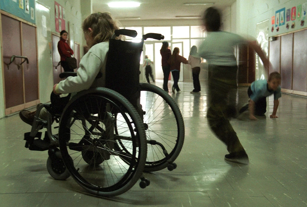 Uczniowie z niepełnosprawnościami trafią do szkół rejonowych? (zdjęcie ilustracyjne)