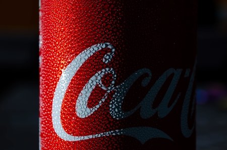 Coca-Cola o połowę taniej w Biedronce