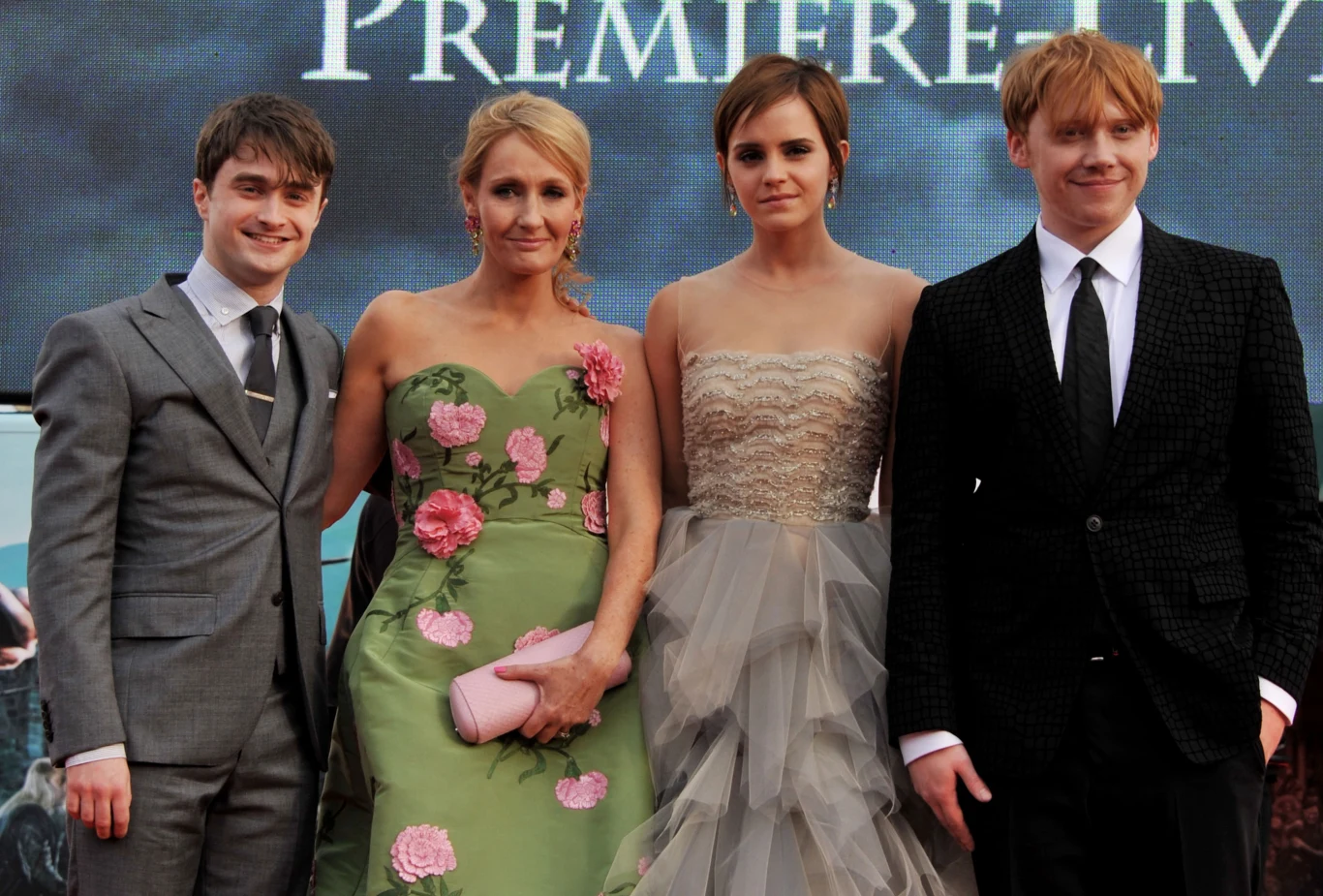 Daniel Radcliffe, J.K. Rowling, Emma Watson i Rupert Grint na premierze filmu "Harry Potter i Insygnia Śmierci: Część II" (2011)