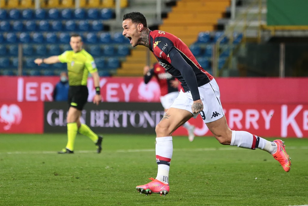 Gianluca Scamacca zapewnił zwycięstwo Genoi Gianluca Scamacca zapewnił zwycięstwo Genoi
