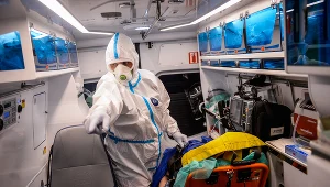 Prof. Gut: Gdyby ten wariant zebrał naprawdę poważne mutacje, to przestałby istnieć. Nie może mieć i nie ma w tej chwili mutacji zmieniających całkowicie jego strukturę