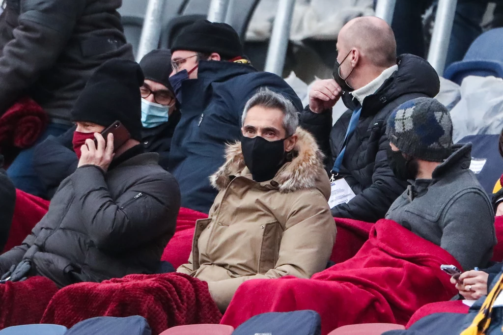 Trener Paulo Sousa na meczu Pogoni Szczecin Trener Paulo Sousa na meczu Pogoni Szczecin