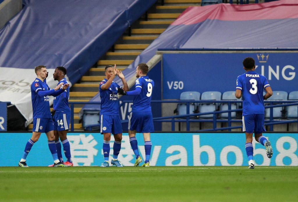 Radość piłkarzy Leicester Radość piłkarzy Leicester